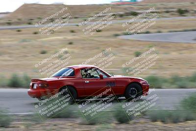 media/Sep-02-2023-Extreme Speed (Sat) [[ebd0e2b1ad]]/1-Red/turn 4/